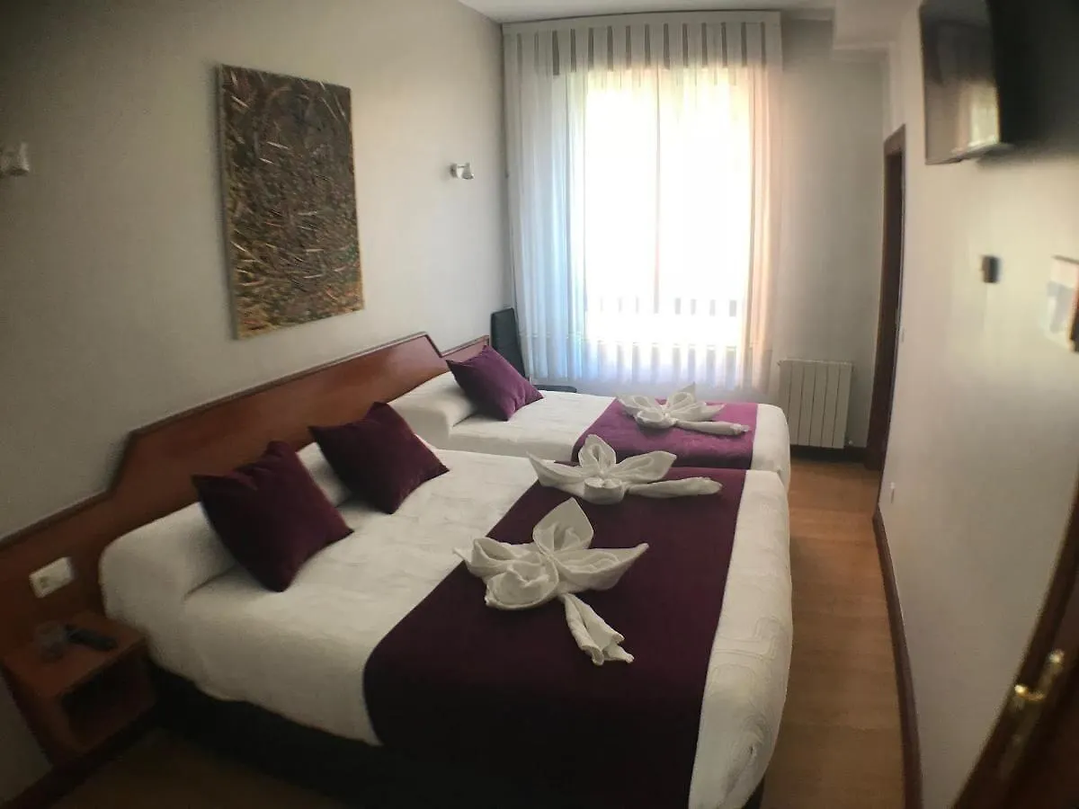 Pension La Salve Bilbao 2*,  Spain