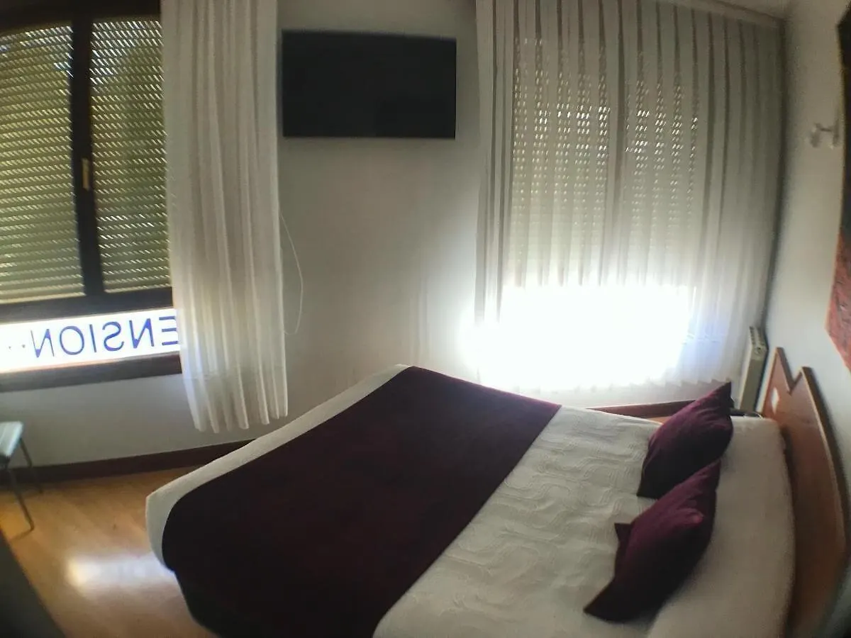 Pension La Salve Bilbao 2*,