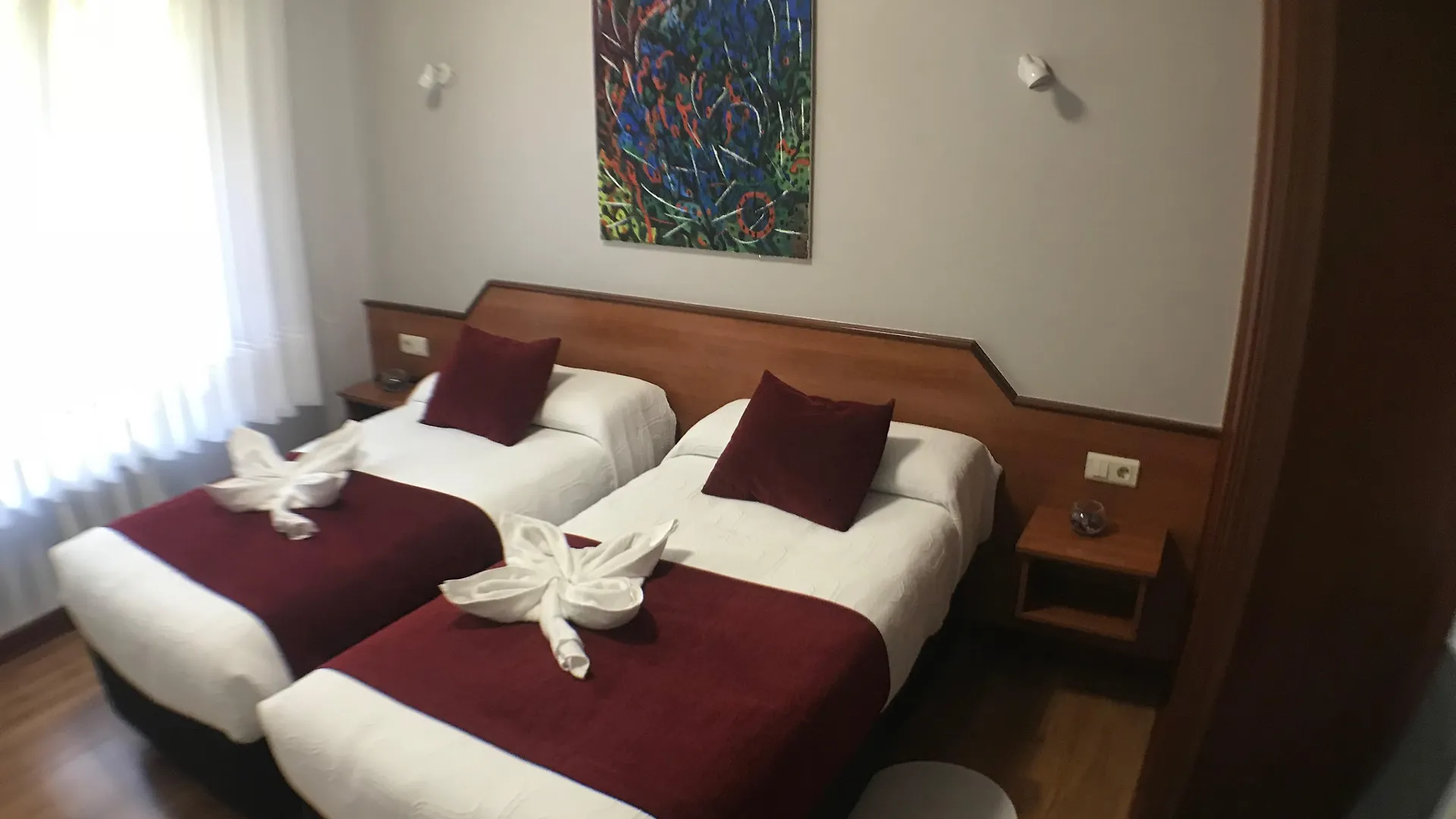 Guest house Pension La Salve Bilbao