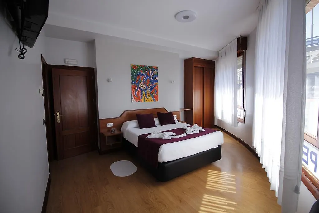 Guest house Pension La Salve Bilbao