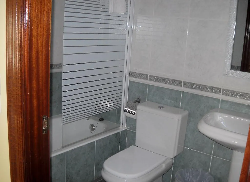 Pension La Salve Bilbao Guest house